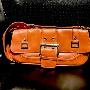 Cute hard to find Wilson’s Leathes Maxima bag